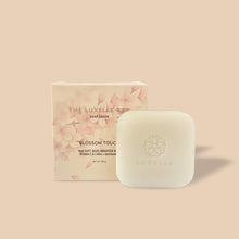 Load image into Gallery viewer, The Luxelle Bar