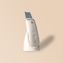 Load image into Gallery viewer, Luxelle Ultrasonic Soft Peel Device PurelivingPH